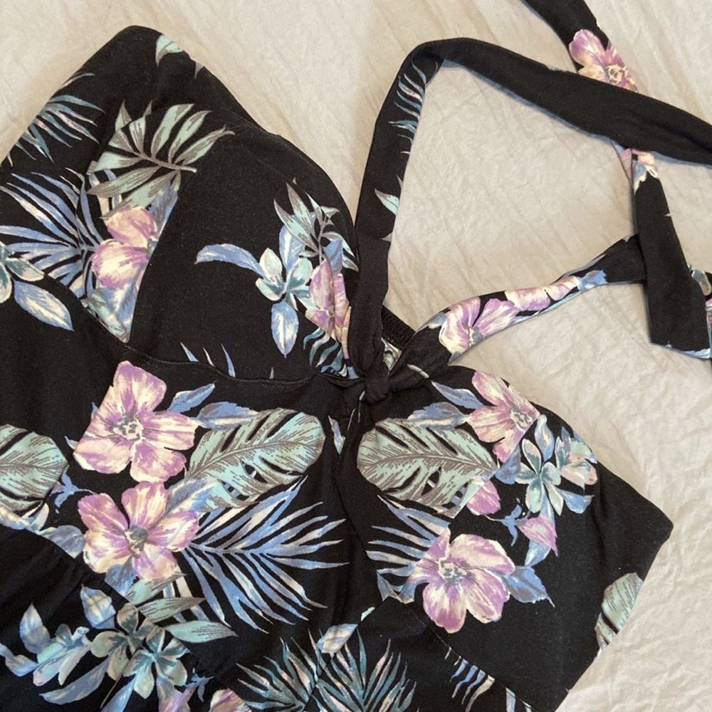 Strapless Romper - Picture 3 of 9